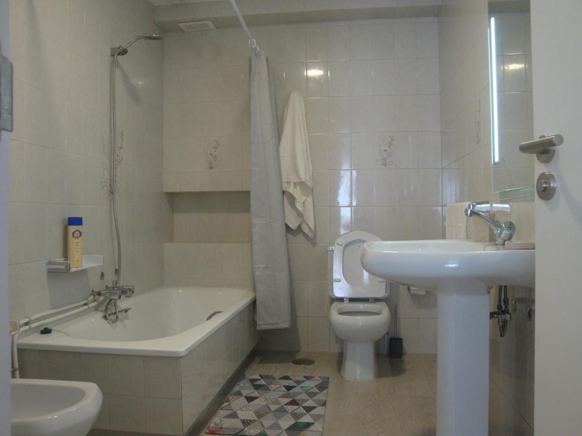 Piso en Alexandre Bóveda Apartamento O Grove Exterior foto